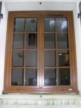 Fenêtre PVC chêne doré avec petits bois integrés.JPG